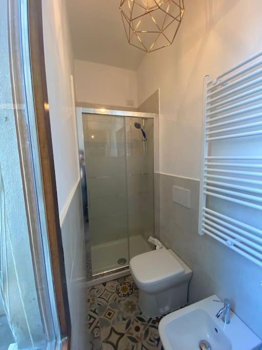 Le Finestre Sul Borgo 1 Apartment Parma Exterior photo